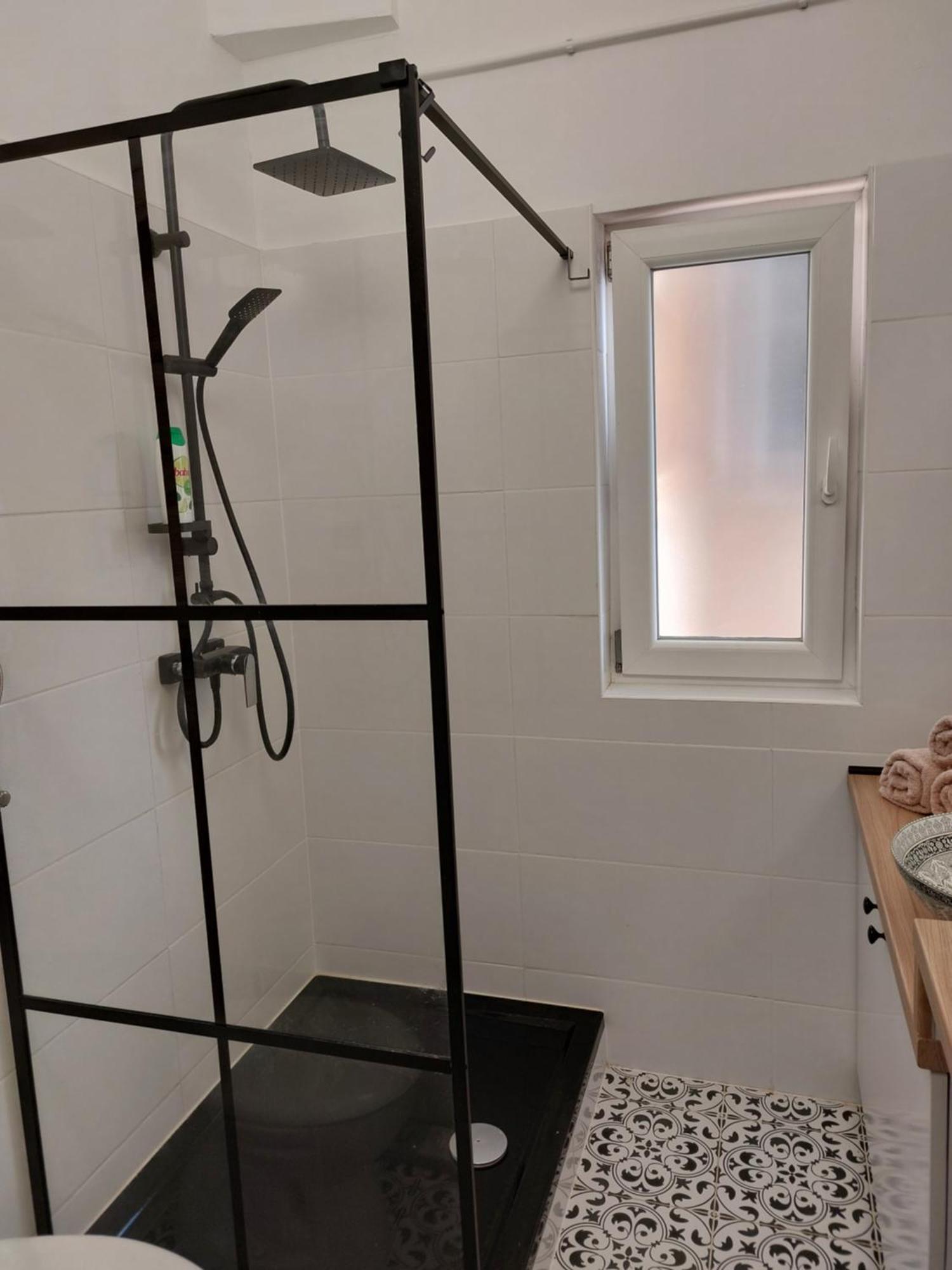 Julia Apartman Miskolc Exteriör bild