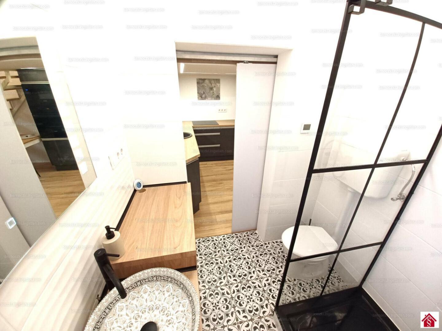 Julia Apartman Miskolc Exteriör bild